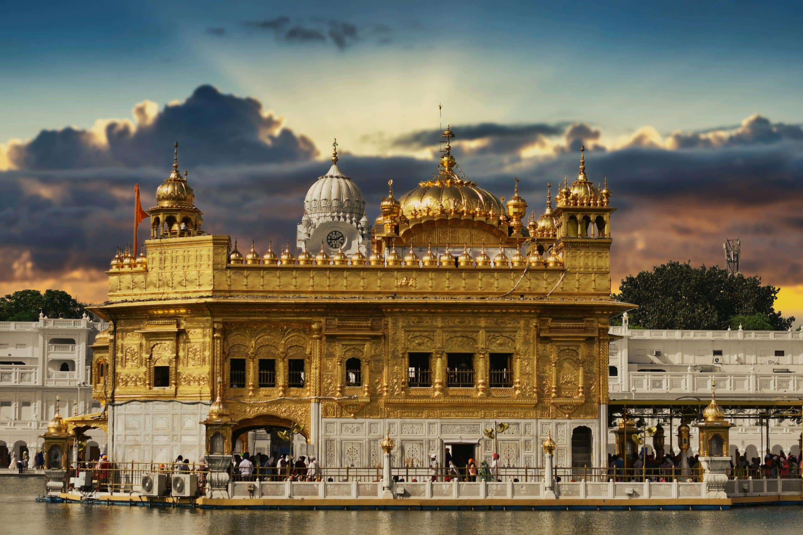 Amritsar Jammu Srinagar tour package